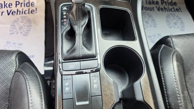 2018 Kia Optima in Cartersville, GA 30120 - 18137781 10
