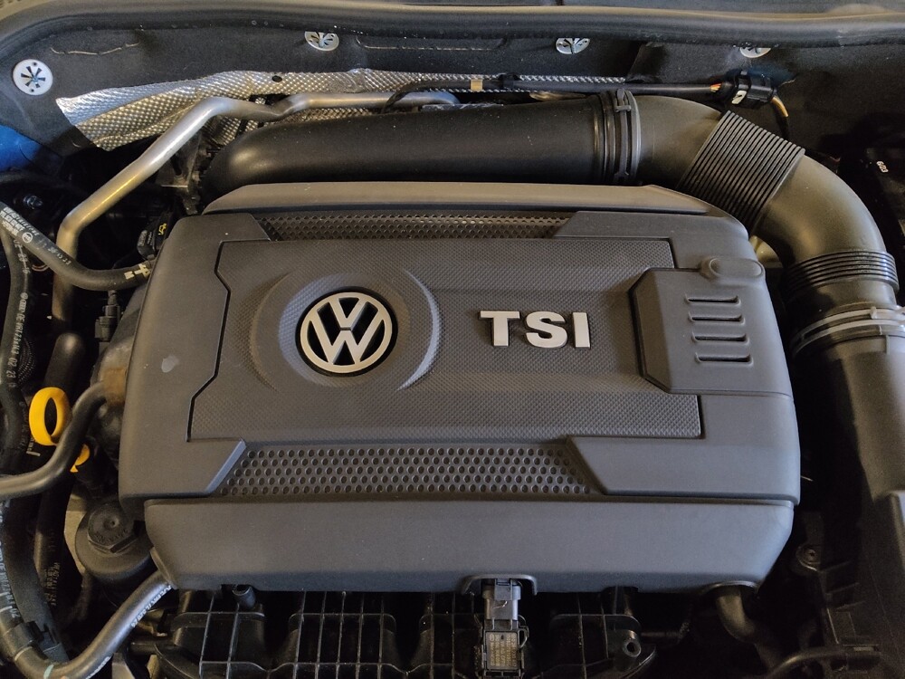 2016 Volkswagen Jetta in Orlando, FL 32808 - 18137782 30