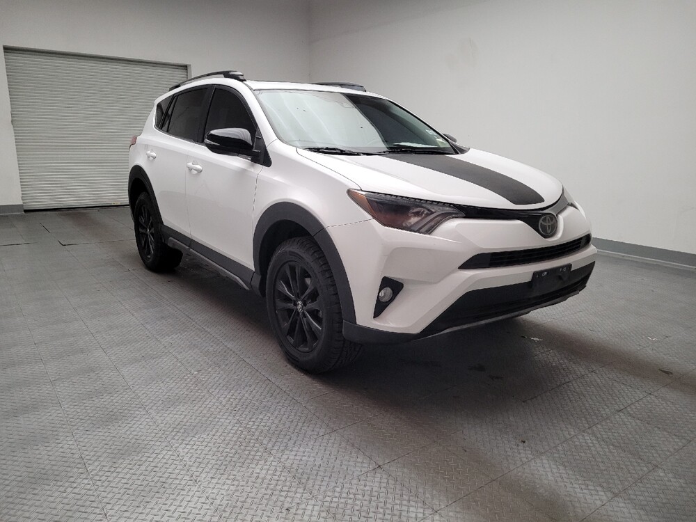 2018 Toyota RAV4 in Downey, CA 90241 - 18137785 13