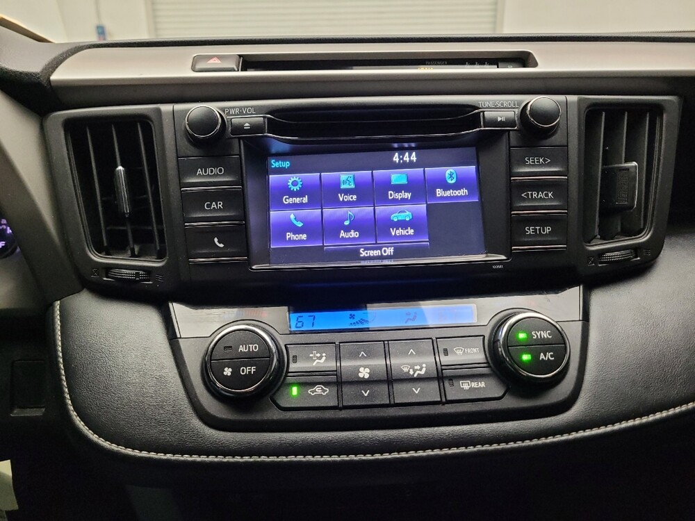 2018 Toyota RAV4 in Downey, CA 90241 - 18137785 25