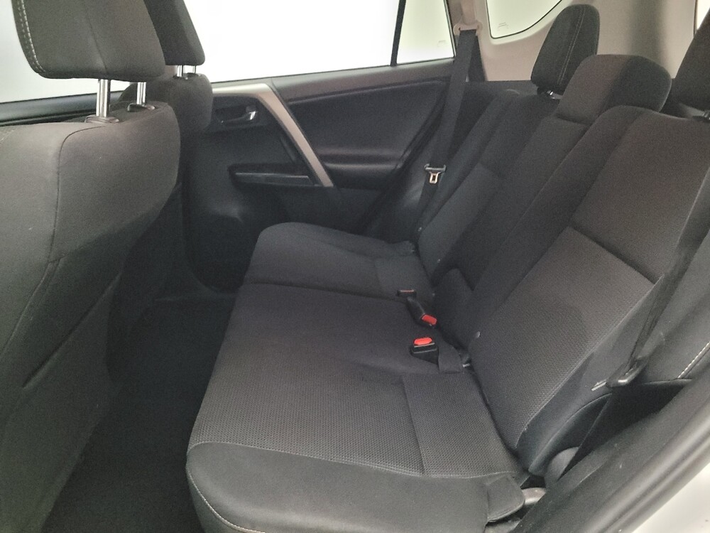 2018 Toyota RAV4 in Downey, CA 90241 - 18137785 18