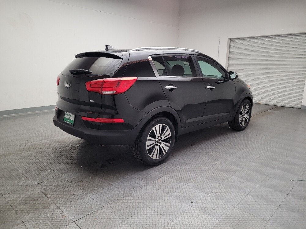 2015 Kia Sportage in Torrance, CA 90504 - 18137786 9