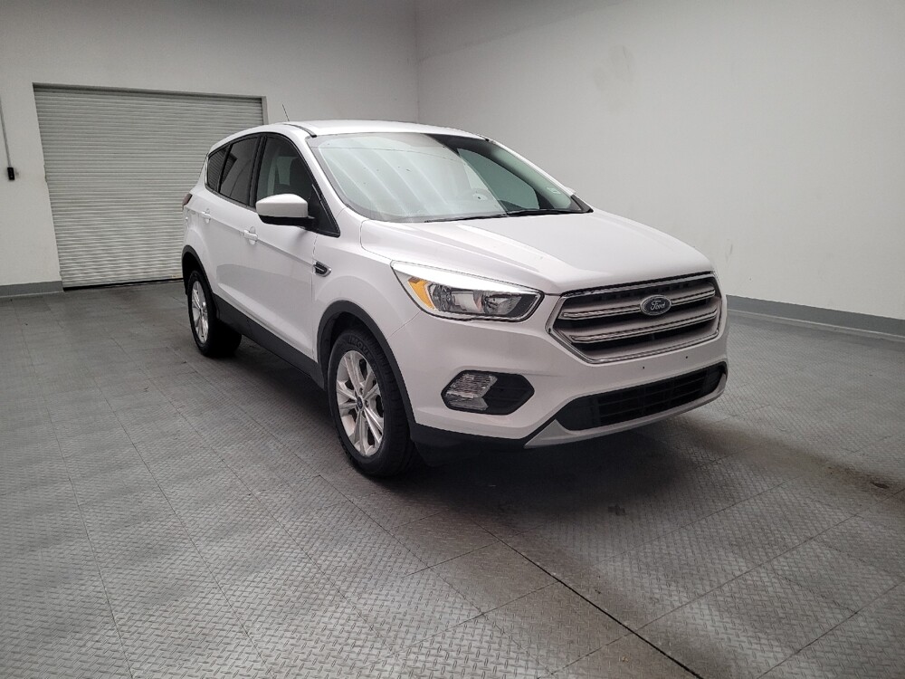 2019 Ford Escape in Riverside, CA 92504 - 18137788 14