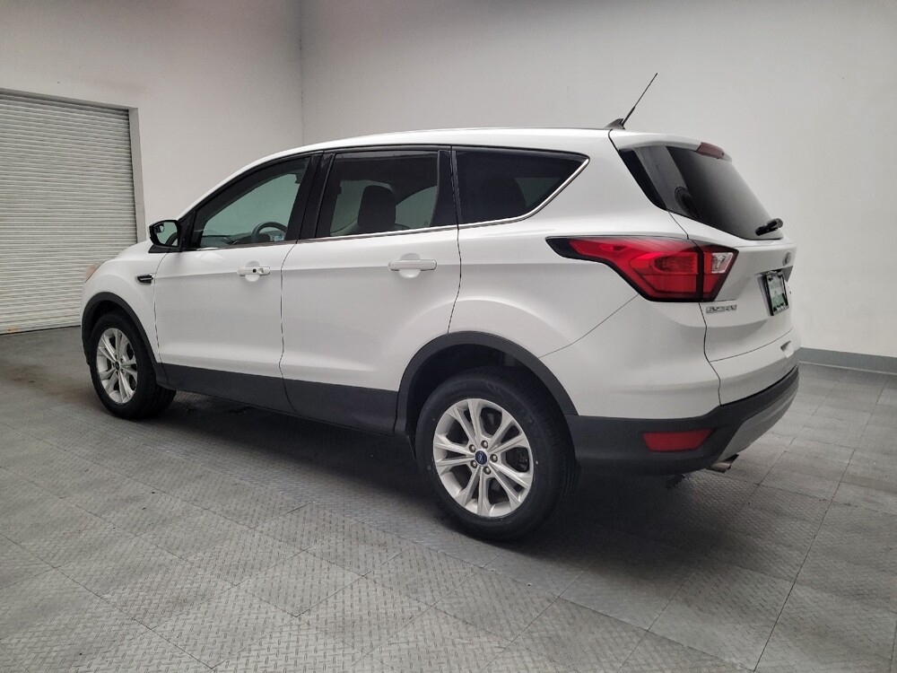 2019 Ford Escape in Riverside, CA 92504 - 18137788 3