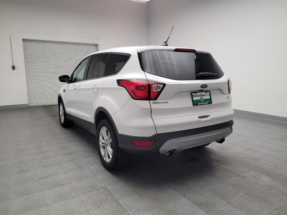 2019 Ford Escape in Riverside, CA 92504 - 18137788 6