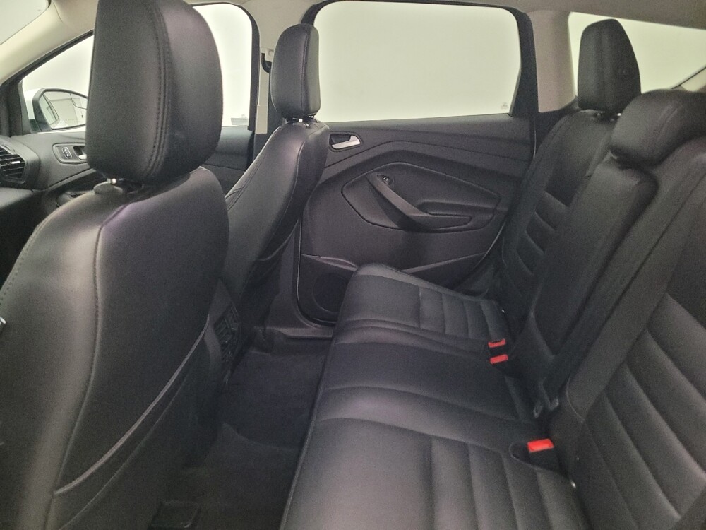 2019 Ford Escape in Riverside, CA 92504 - 18137788 18