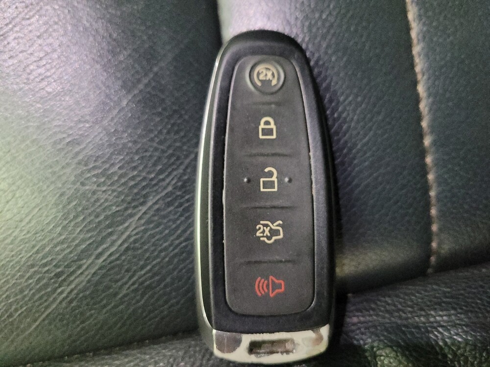 2019 Ford Escape in Riverside, CA 92504 - 18137788 32