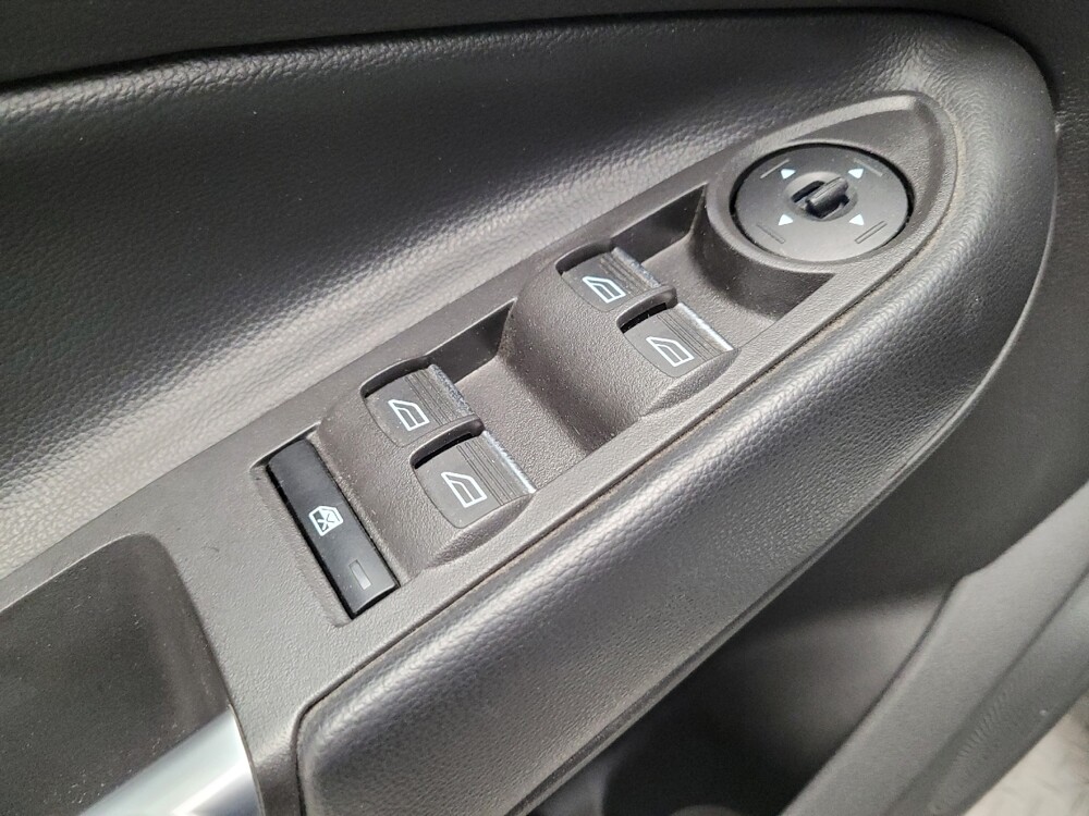 2019 Ford Escape in Riverside, CA 92504 - 18137788 27