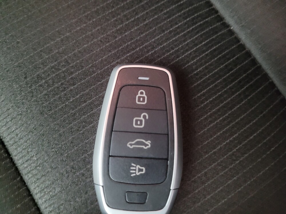 2020 Honda Accord in Downey, CA 90241 - 18137789 32