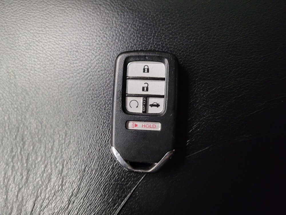 2018 Honda Accord in Riverside, CA 92504 - 18137790 32