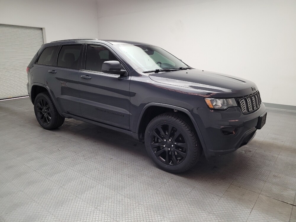 2018 Jeep Grand Cherokee in Riverside, CA 92504 - 18137791 11
