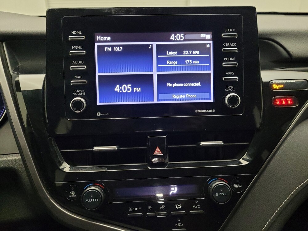 2022 Toyota Camry in Downey, CA 90241 - 18137792 25