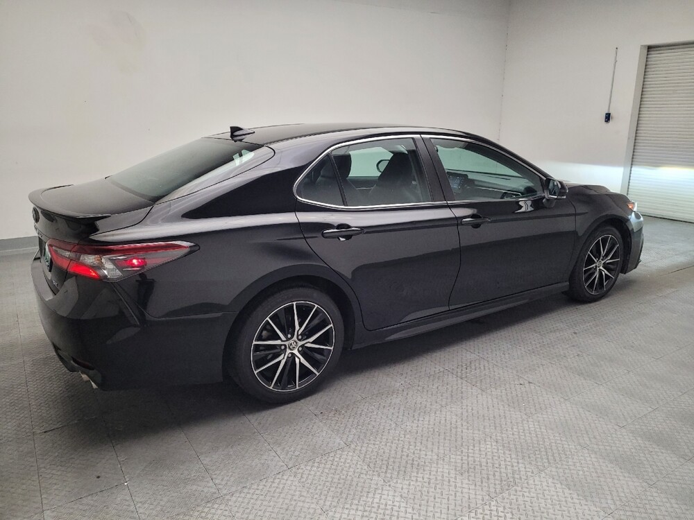 2022 Toyota Camry in Downey, CA 90241 - 18137792 10