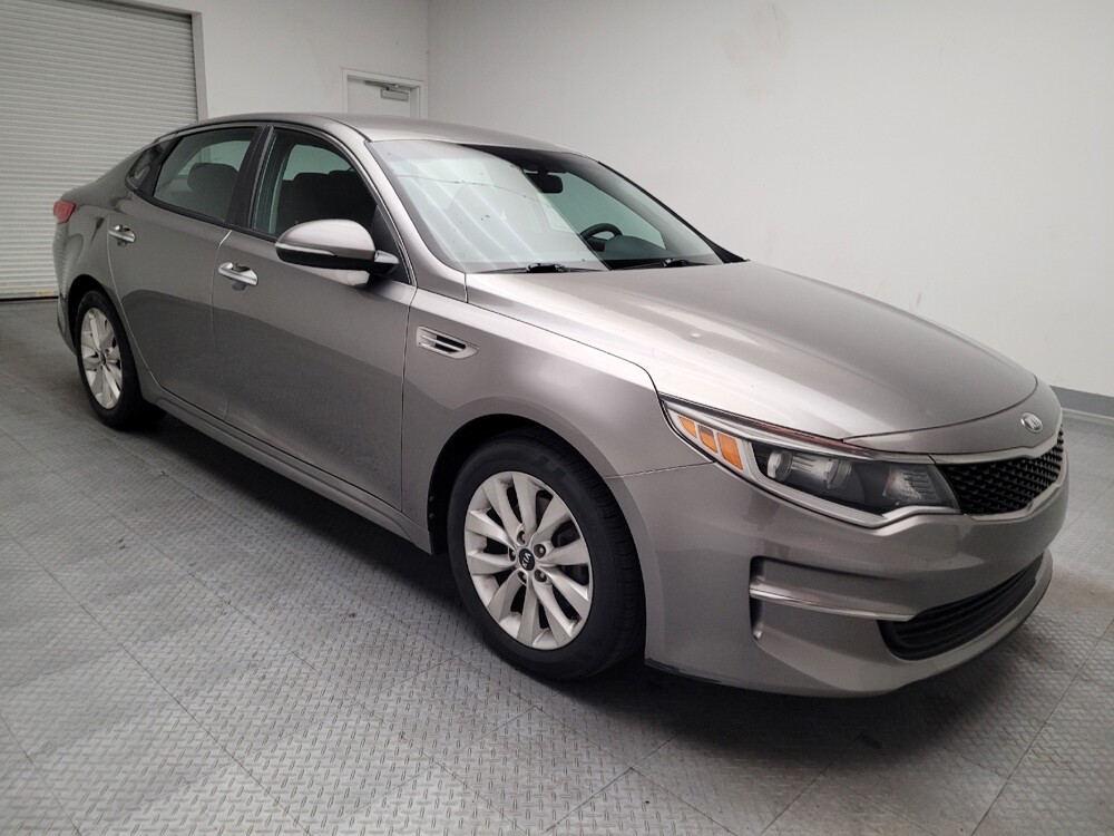 2016 Kia Optima in Riverside, CA 92504 - 18137794 11