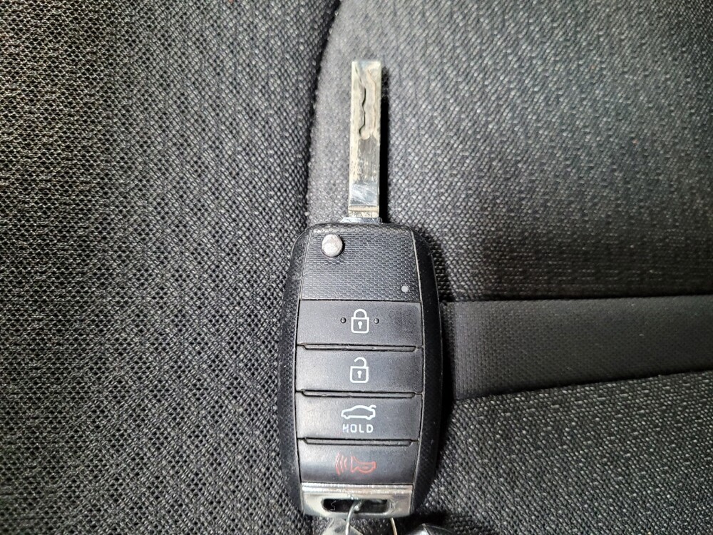 2016 Kia Optima in Riverside, CA 92504 - 18137794 32