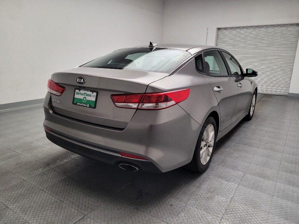 2016 Kia Optima in Riverside, CA 92504 - 18137794 7