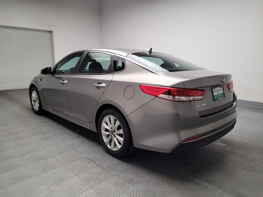 2016 Kia Optima in Riverside, CA 92504 - 18137794 3