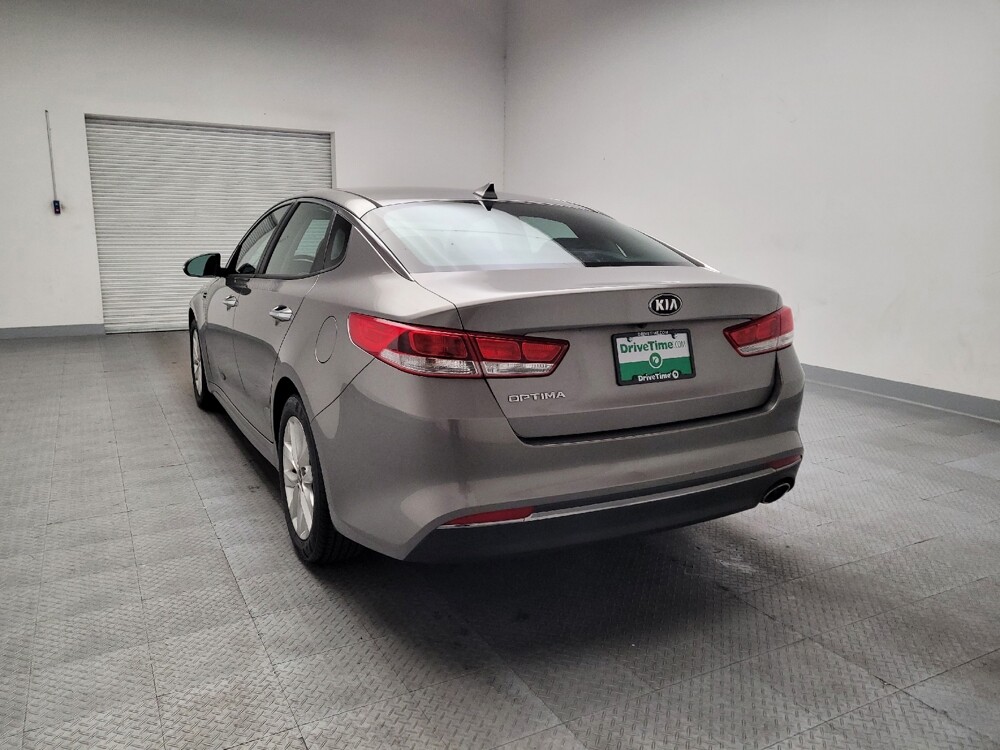2016 Kia Optima in Riverside, CA 92504 - 18137794 6
