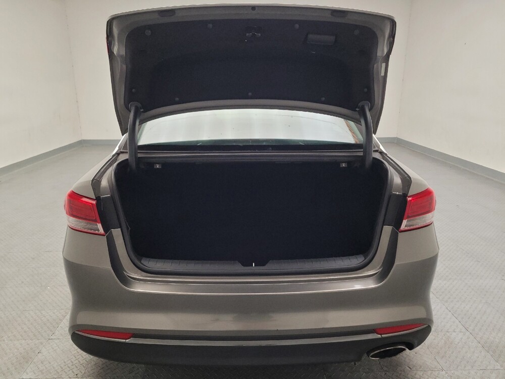 2016 Kia Optima in Riverside, CA 92504 - 18137794 29