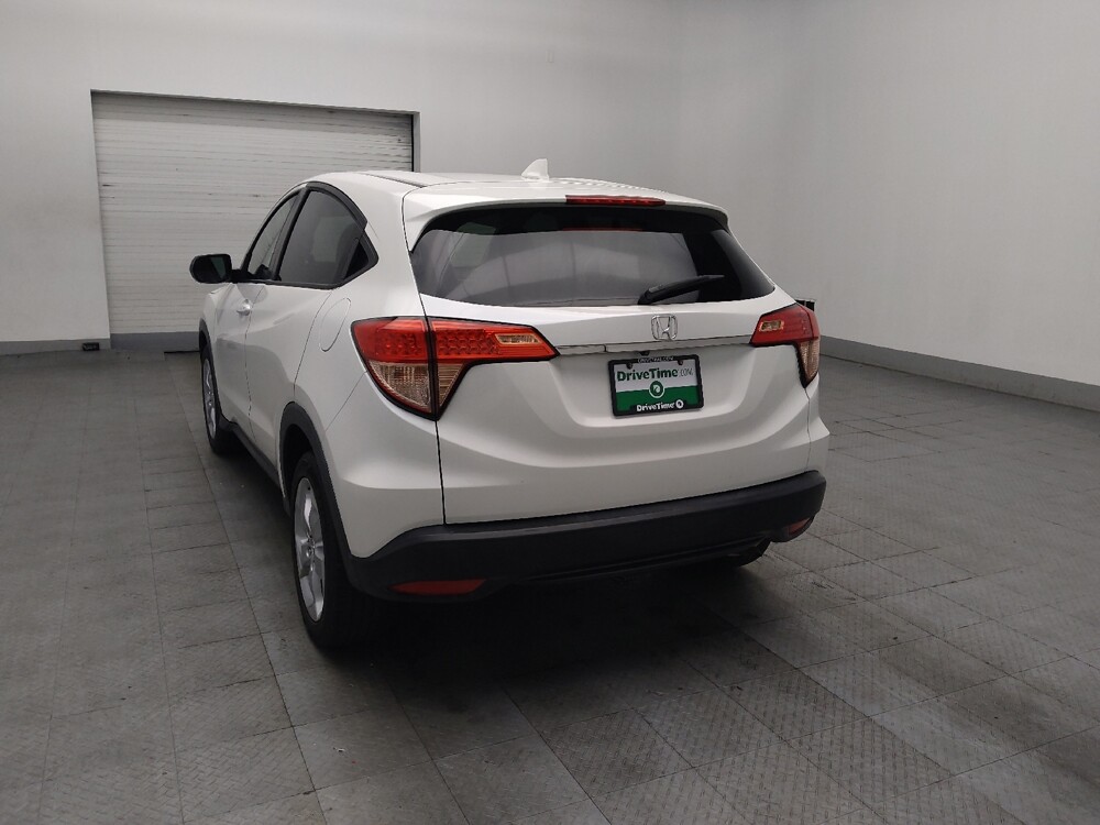 2016 Honda HR-V in Athens, GA 30606 - 18137797 5