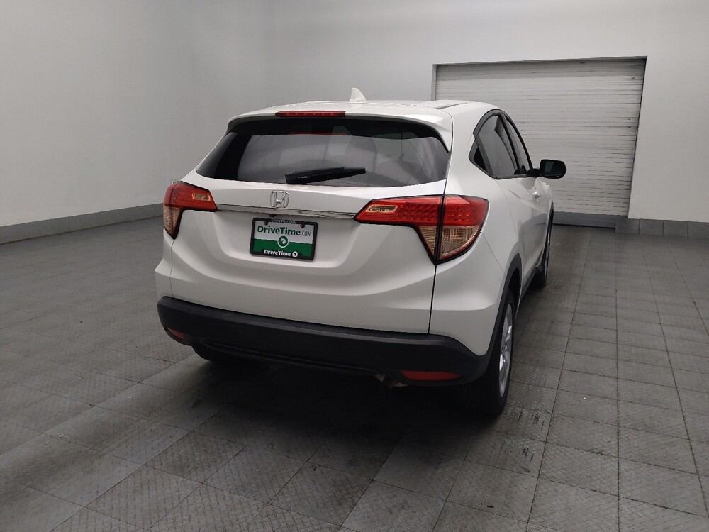 2016 Honda HR-V in Athens, GA 30606 - 18137797 9