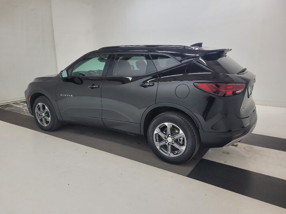 2024 Chevrolet Blazer in St. Louis, MO 63125 - 18137798 3