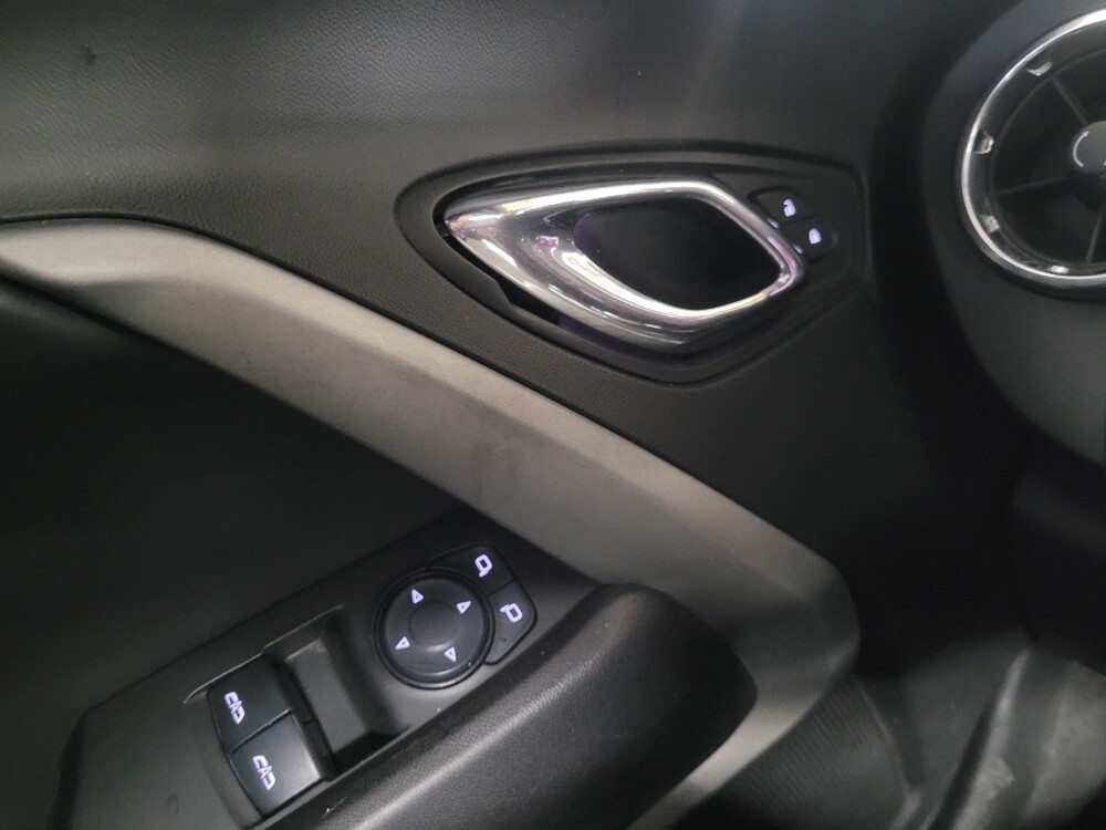2017 Chevrolet Camaro in Marietta, GA 30062 - 18137801 27