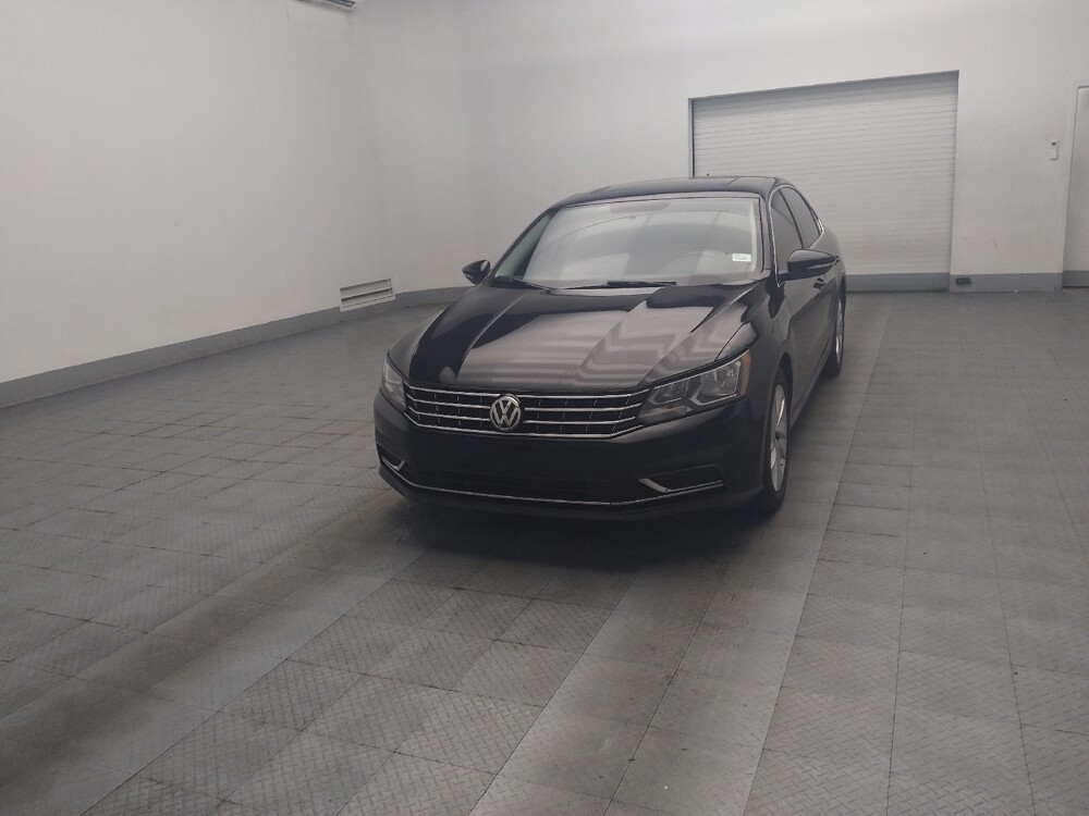 2018 Volkswagen Passat in Stone Mountain, GA 30083 - 18137802 15