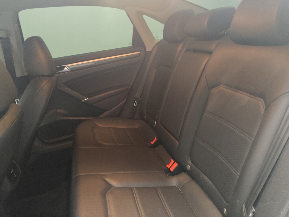 2018 Volkswagen Passat in Stone Mountain, GA 30083 - 18137802 18