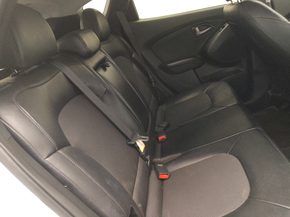 2015 Hyundai Tucson in Union City, GA 30291 - 18137808 19