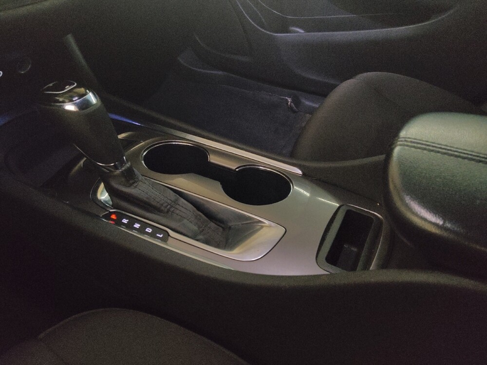 2020 Chevrolet Malibu in Union City, GA 30291 - 18137812 26