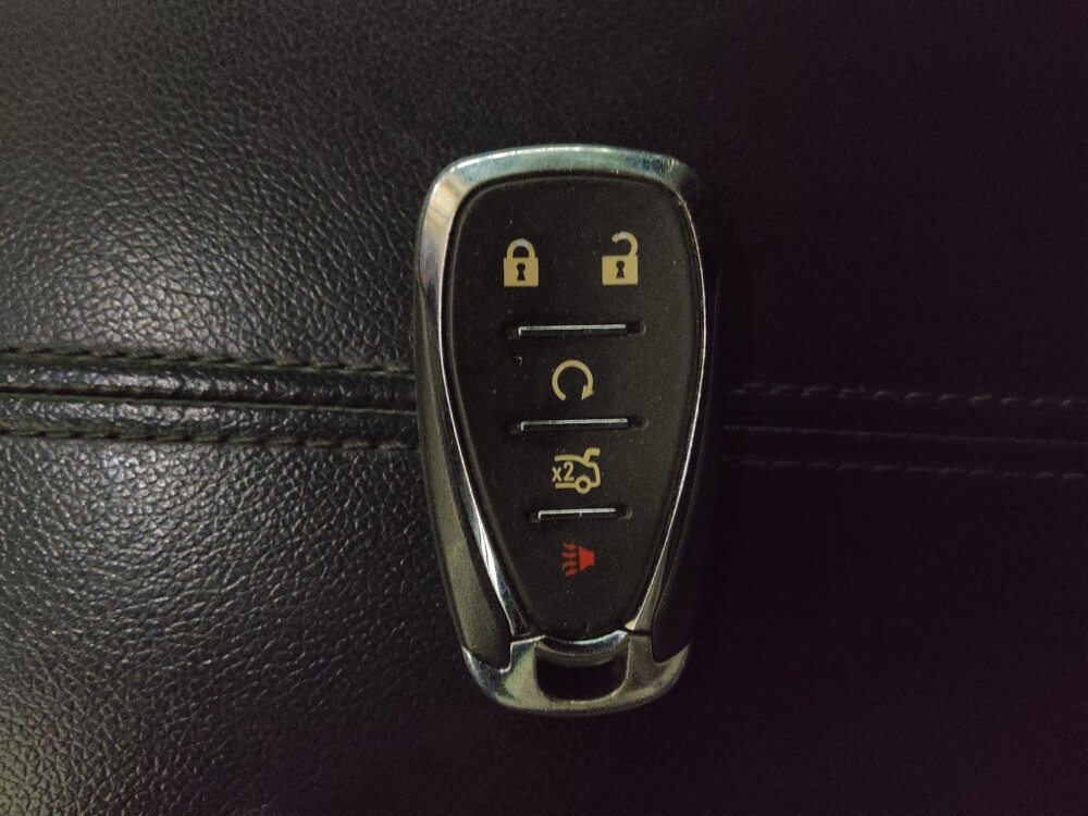 2020 Chevrolet Malibu in Union City, GA 30291 - 18137812 32