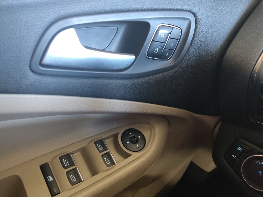 2017 Ford Escape in Chattanooga, TN 37421 - 18137823 27