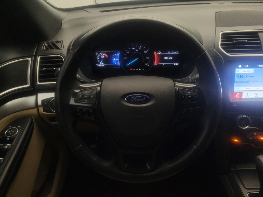 2017 Ford Explorer in Chandler, AZ 85225 - 18137830 22