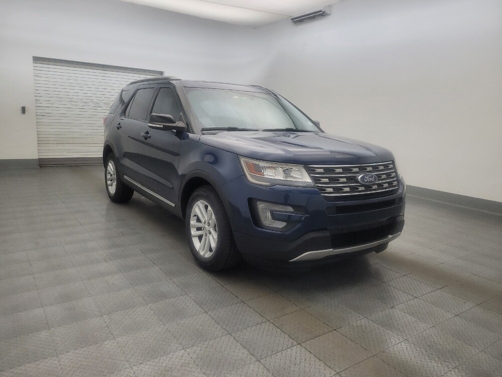 2017 Ford Explorer in Chandler, AZ 85225 - 18137830 13