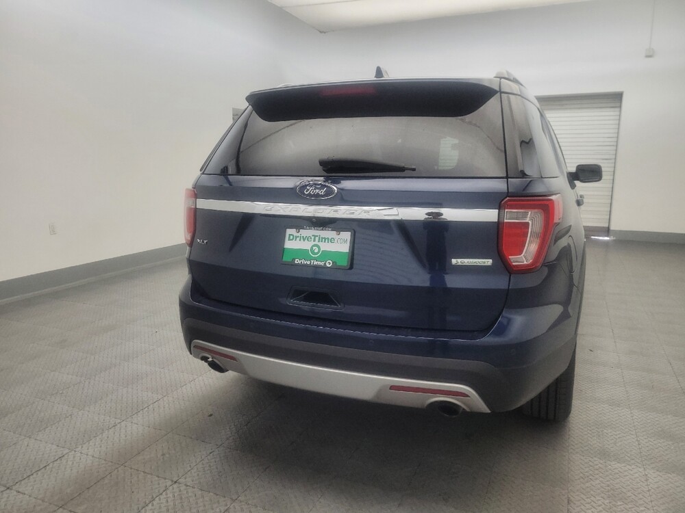2017 Ford Explorer in Chandler, AZ 85225 - 18137830 7