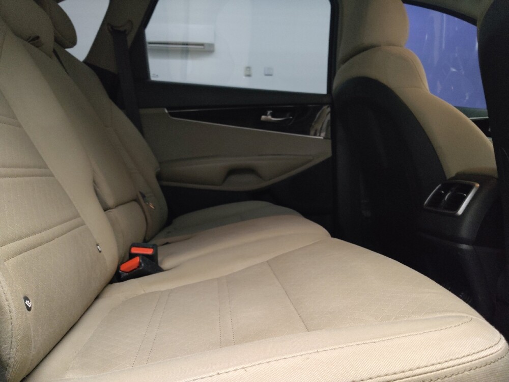 2019 Kia Sorento in Fort Worth, TX 76116 - 18137838 19