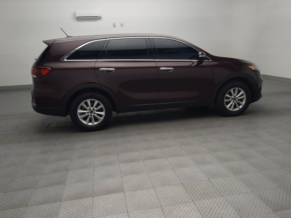 2019 Kia Sorento in Fort Worth, TX 76116 - 18137838 10