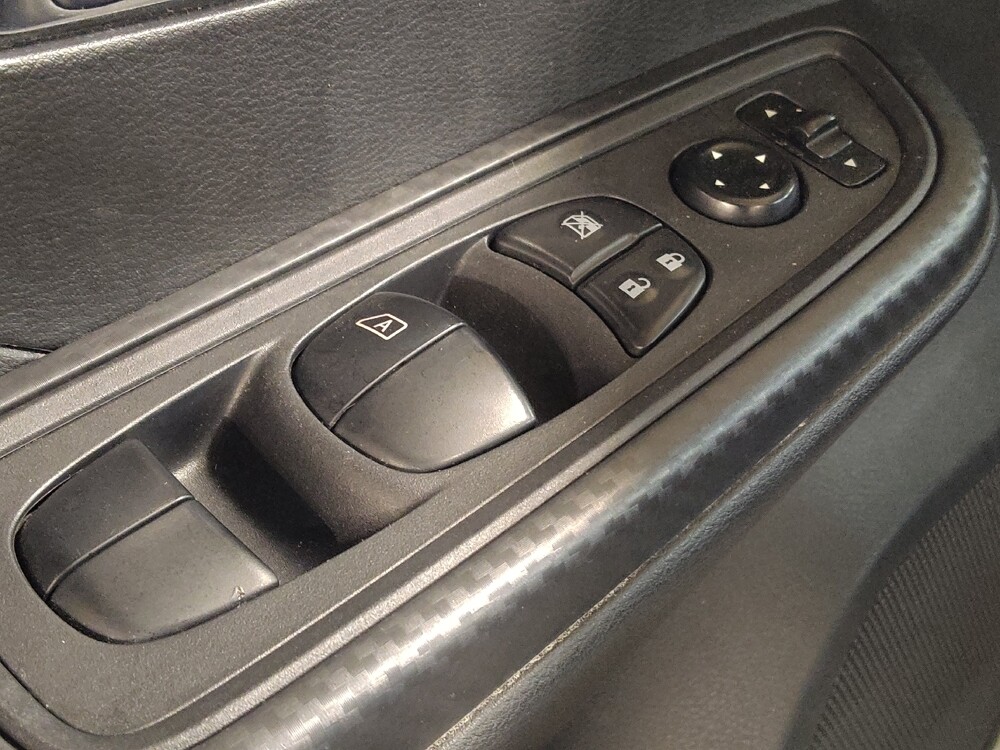 2025 Nissan Versa in Arlington, TX 76011 - 18137840 27
