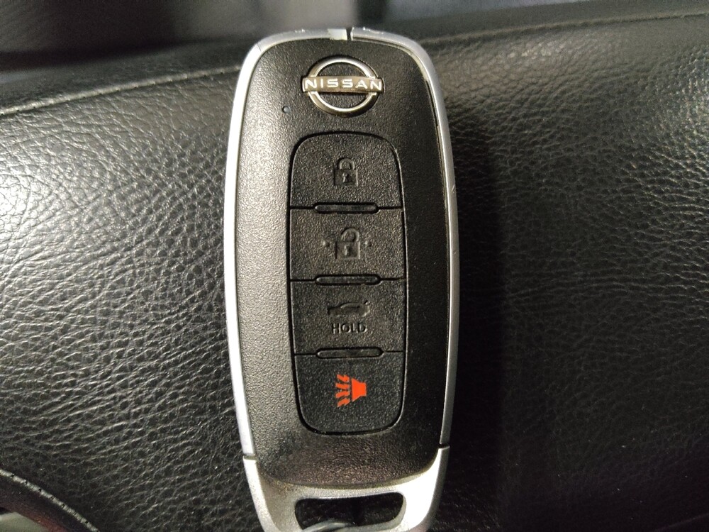 2025 Nissan Versa in Arlington, TX 76011 - 18137840 32