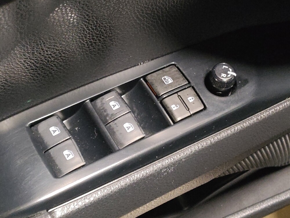 2020 Toyota Camry in Plano, TX 75074 - 18137845 27