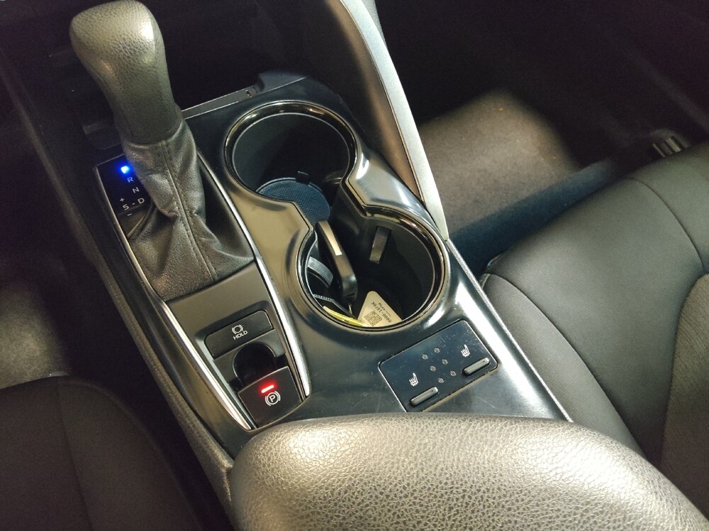 2020 Toyota Camry in Plano, TX 75074 - 18137845 26