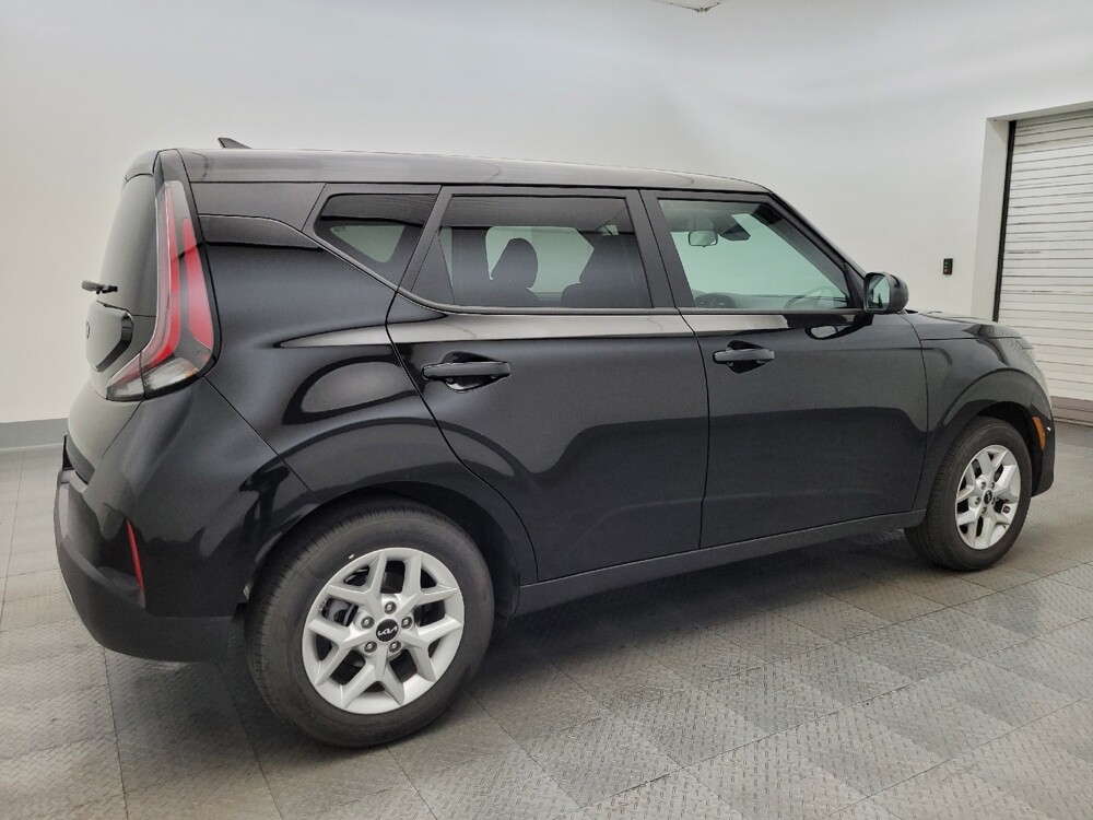 2025 Kia Soul in Phoenix, AZ 85015 - 18137854 10