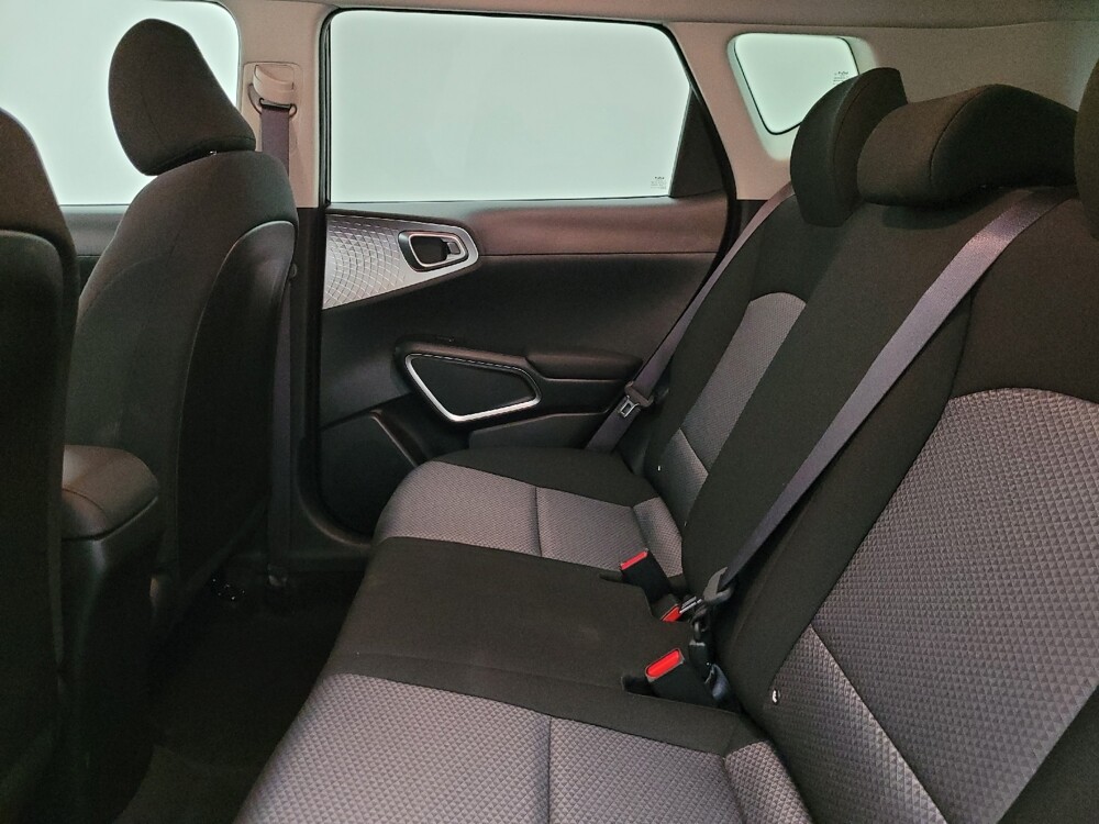 2025 Kia Soul in Phoenix, AZ 85015 - 18137854 18