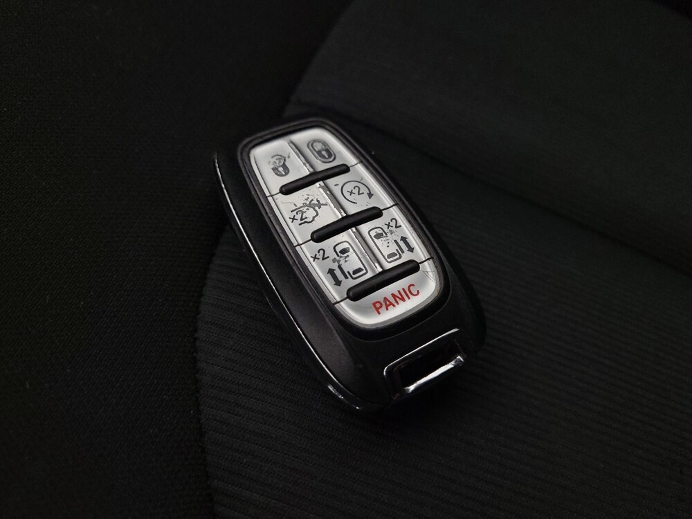 2022 Chrysler Voyager in Tucson, AZ 85705 - 18137856 32