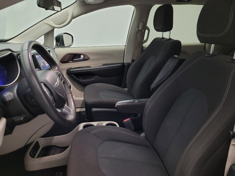 2022 Chrysler Voyager in Tucson, AZ 85705 - 18137856 17