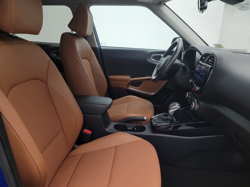 2024 Kia Soul in Chandler, AZ 85225 - 18137859 21
