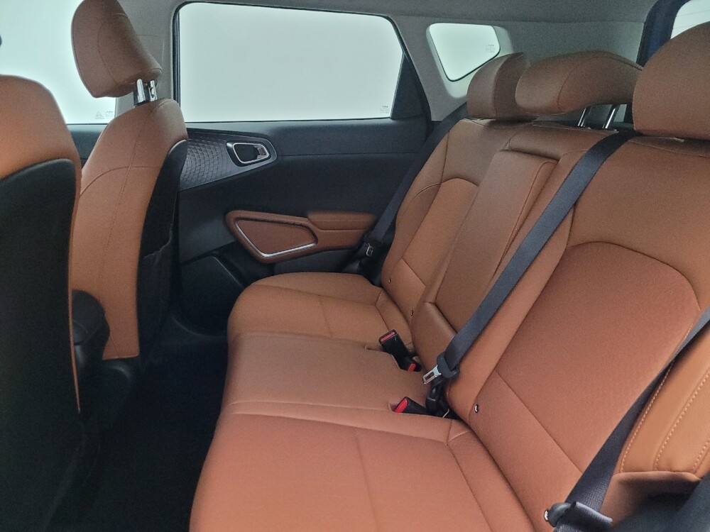 2024 Kia Soul in Chandler, AZ 85225 - 18137859 18