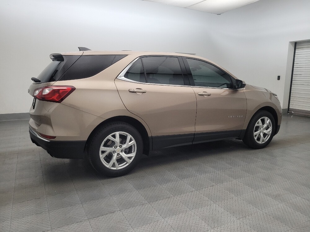 2018 Chevrolet Equinox in Mesa, AZ 85210 - 18137860 10