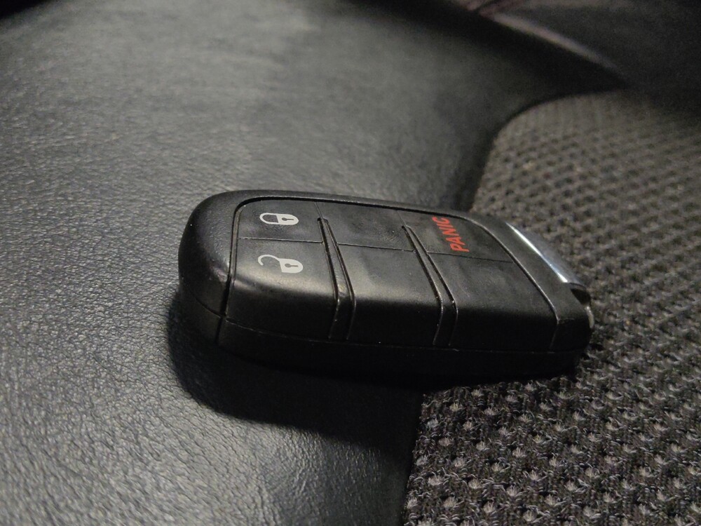 2018 Jeep Compass in Mesa, AZ 85210 - 18137865 32
